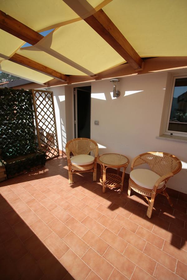 La Rosatea Bed and Breakfast Monreale Buitenkant foto